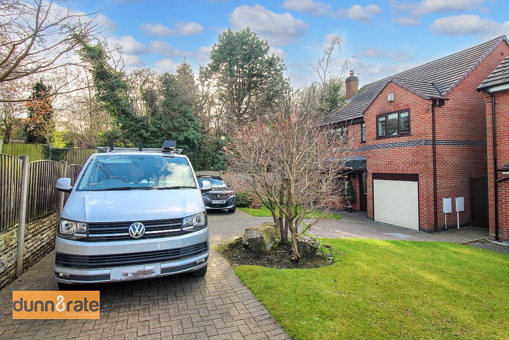Cedartree Grove, Sneyd Green, Stoke-On-Trent